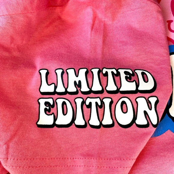 NWT~ 🔥 On Fire 🔥 - “Limited Edition” Pink Women’s T-Shirt - Picture 7 of 7